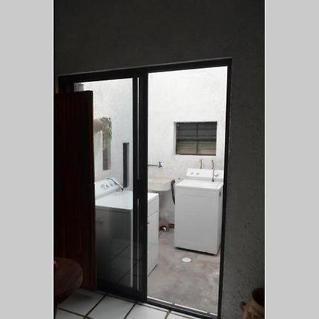 Departamento En Lomas De Cuernavaca Con Aire Acond Apartman Temixco Kültér fotó