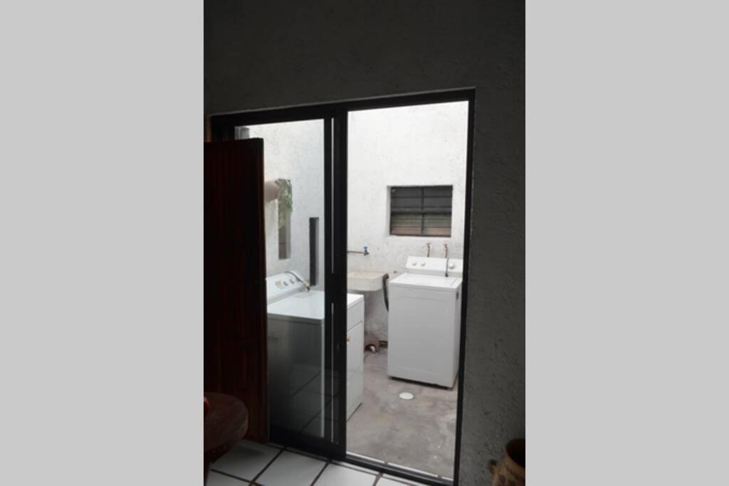 Departamento En Lomas De Cuernavaca Con Aire Acond Apartman Temixco Kültér fotó